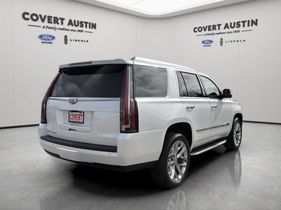 2018 Cadillac Escalade Luxury