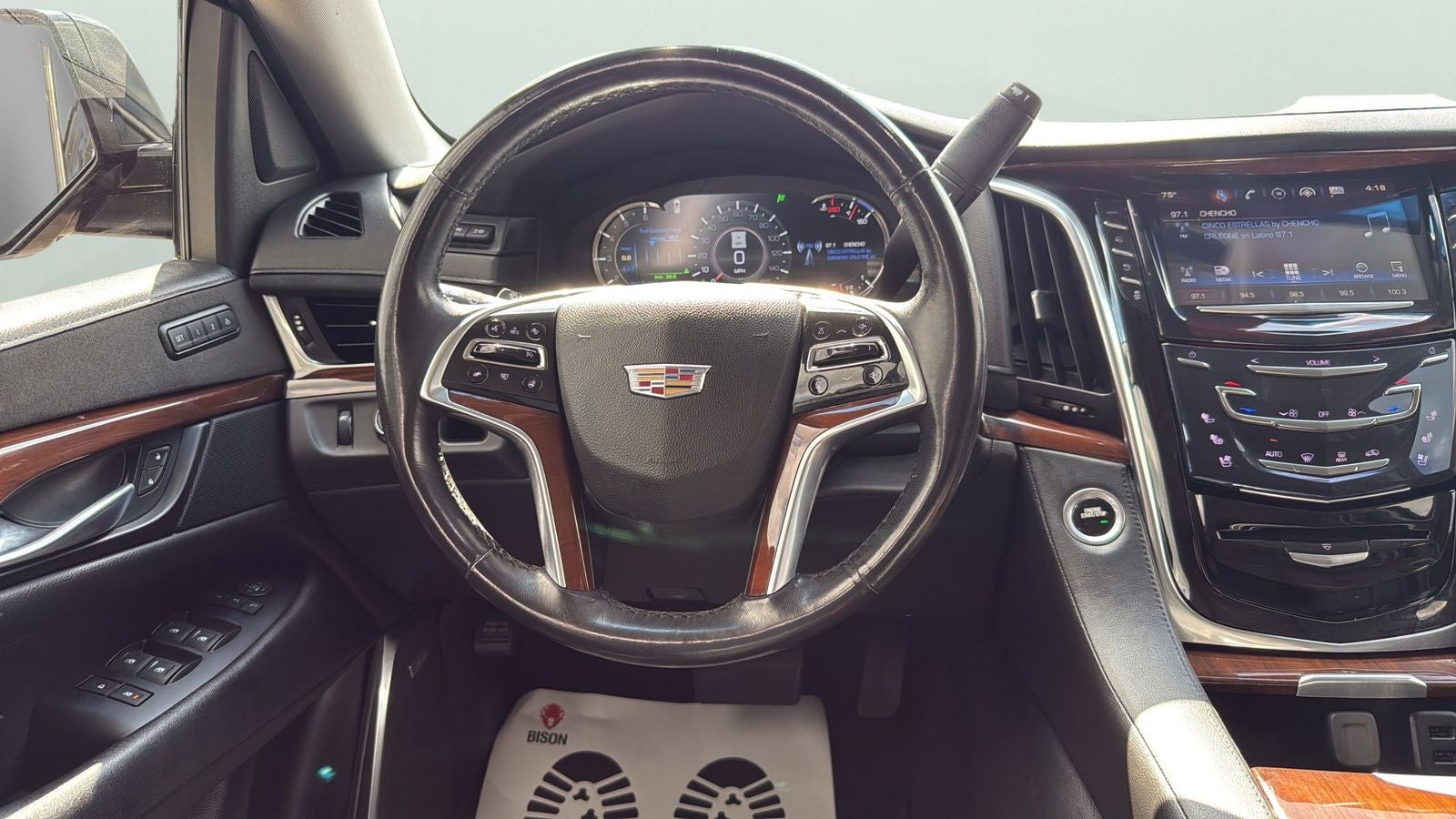 2018 Cadillac Escalade Luxury