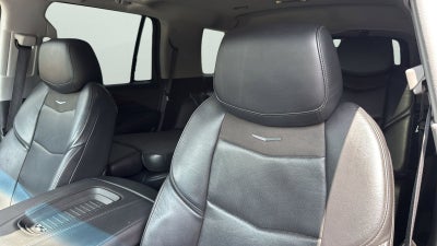2018 Cadillac Escalade Luxury