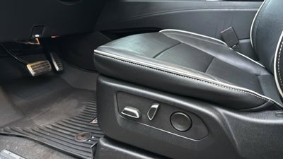 2022 Cadillac Escalade Sport