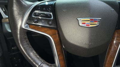 2018 Cadillac Escalade Luxury