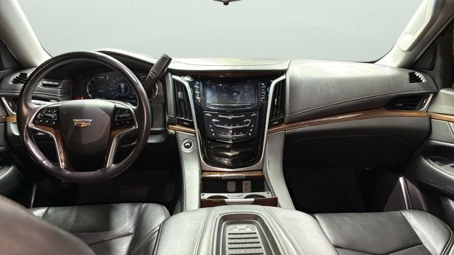 2018 Cadillac Escalade Luxury