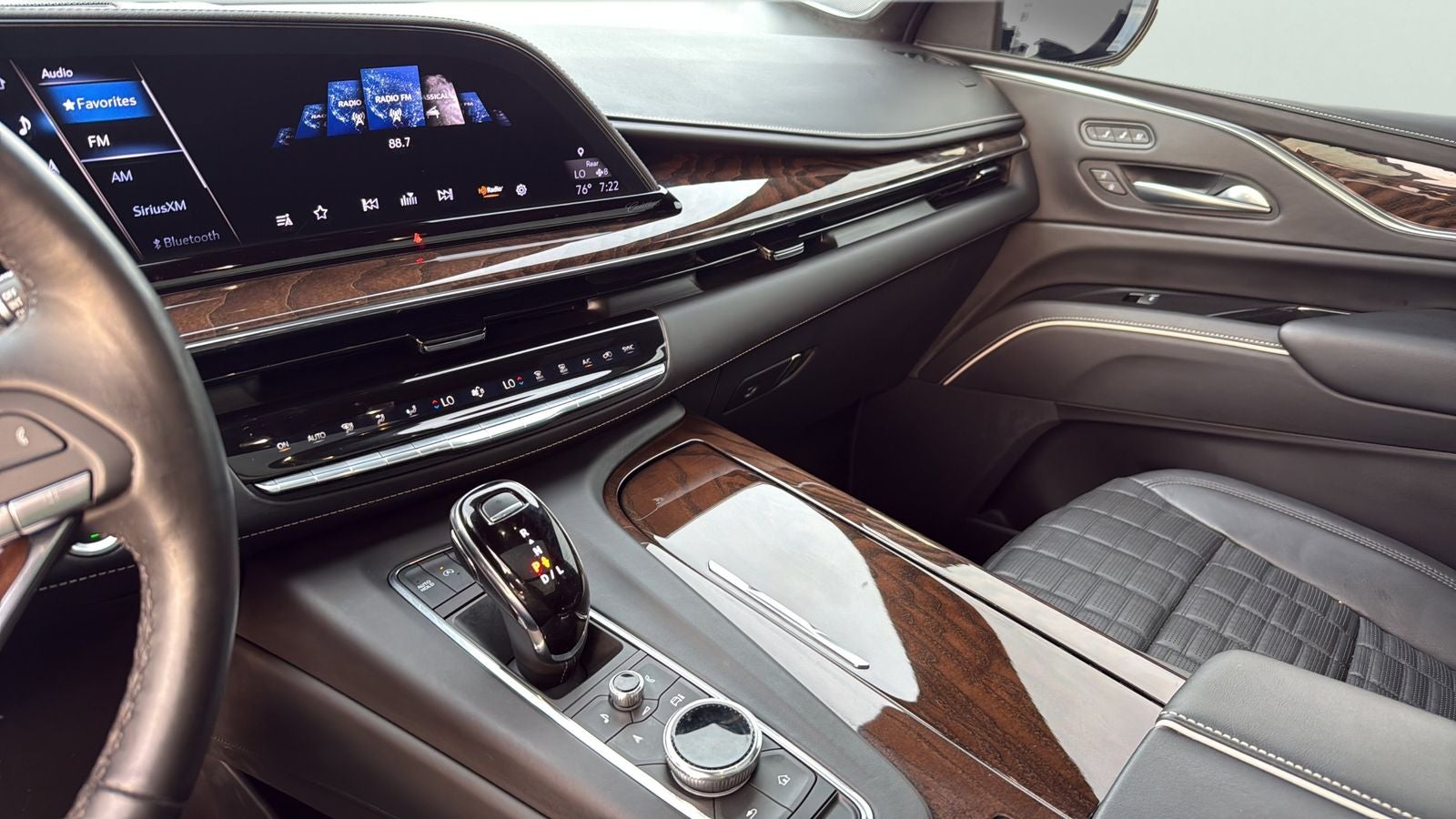 2023 Cadillac Escalade Sport Platinum