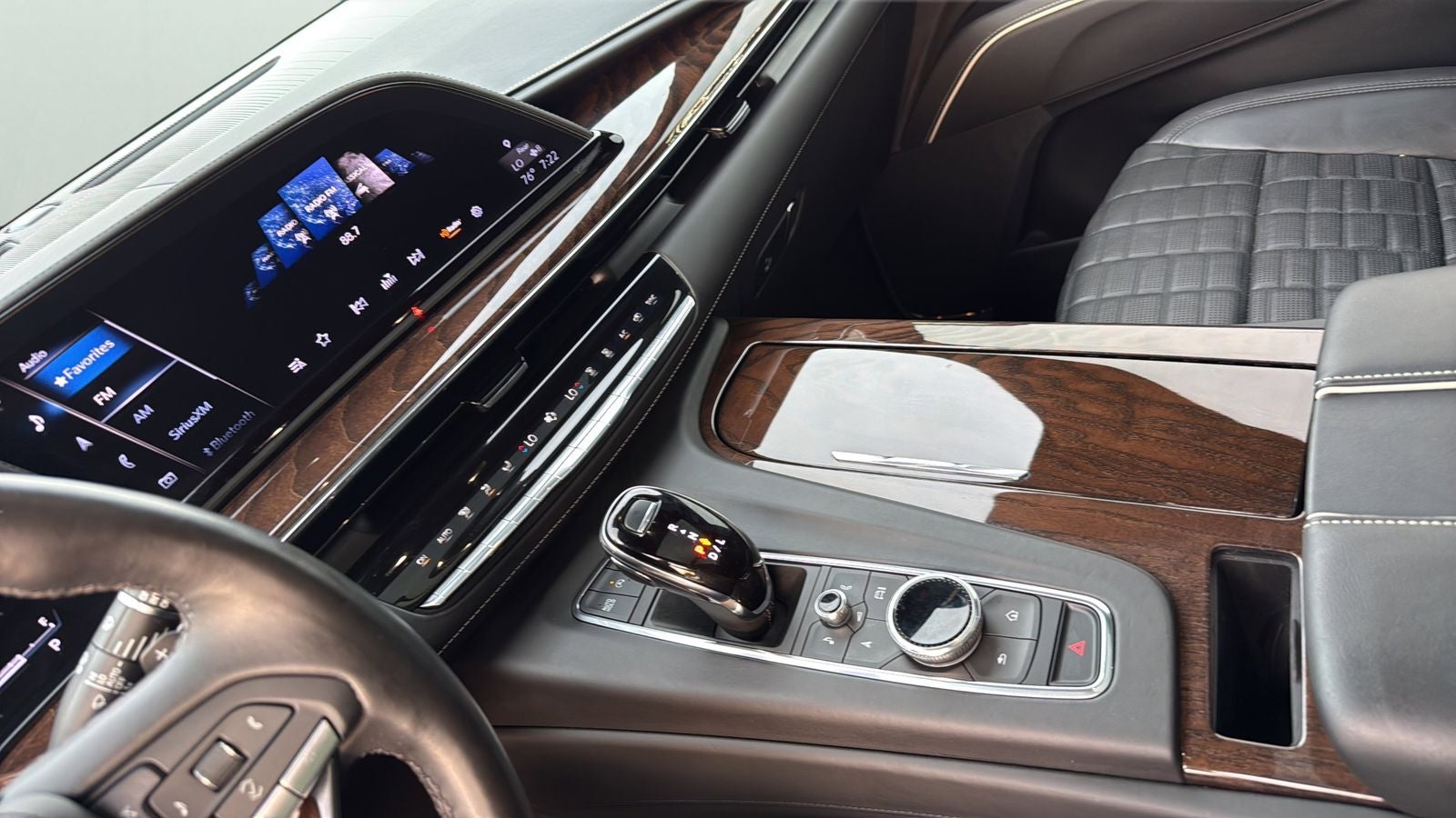 2023 Cadillac Escalade Sport Platinum