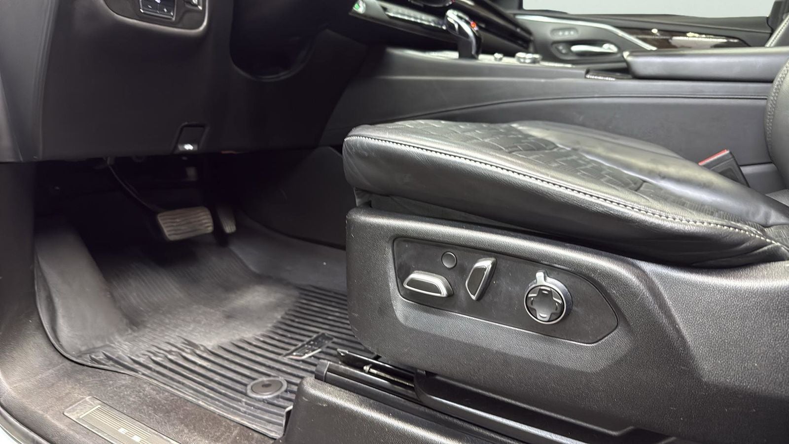 2021 Cadillac Escalade Sport Platinum