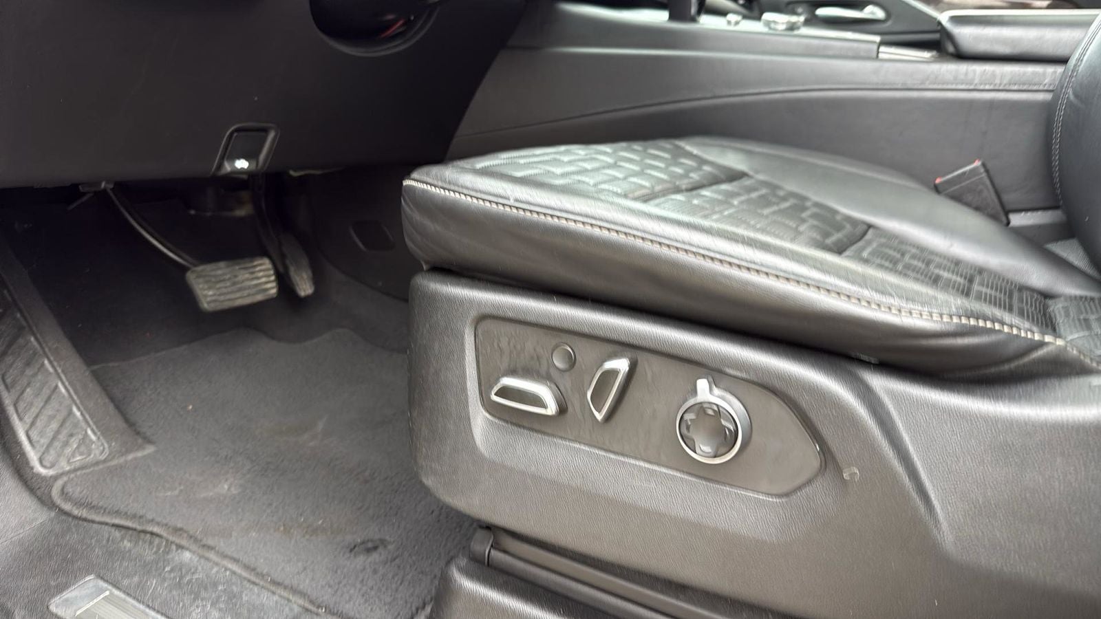 2021 Cadillac Escalade Sport Platinum