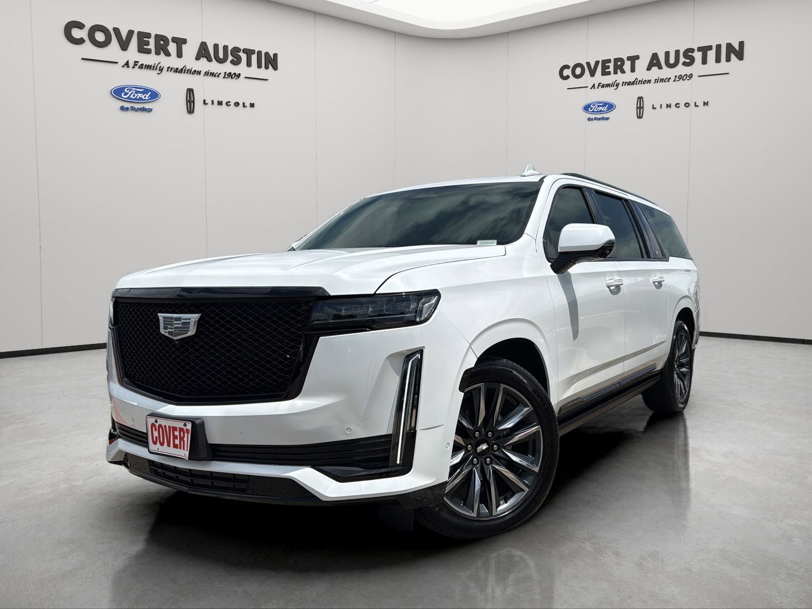 2024 Cadillac Escalade ESV Sport