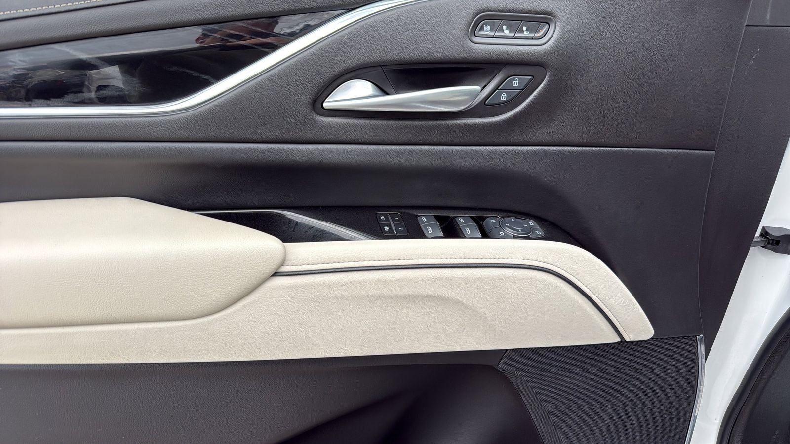 2024 Cadillac Escalade ESV Sport