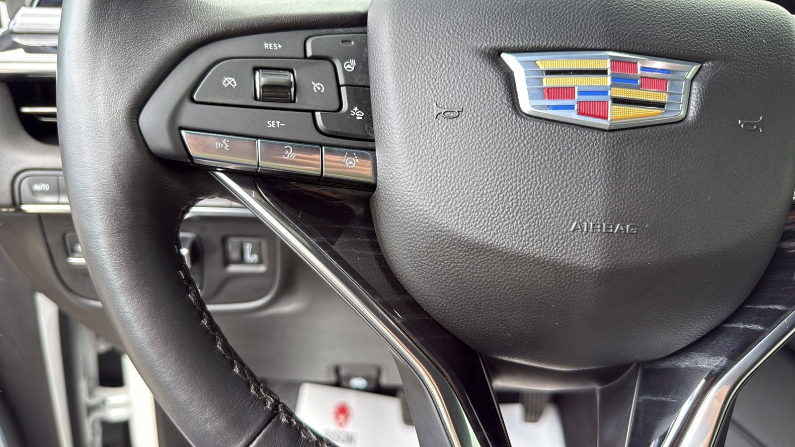 2024 Cadillac Escalade ESV Sport