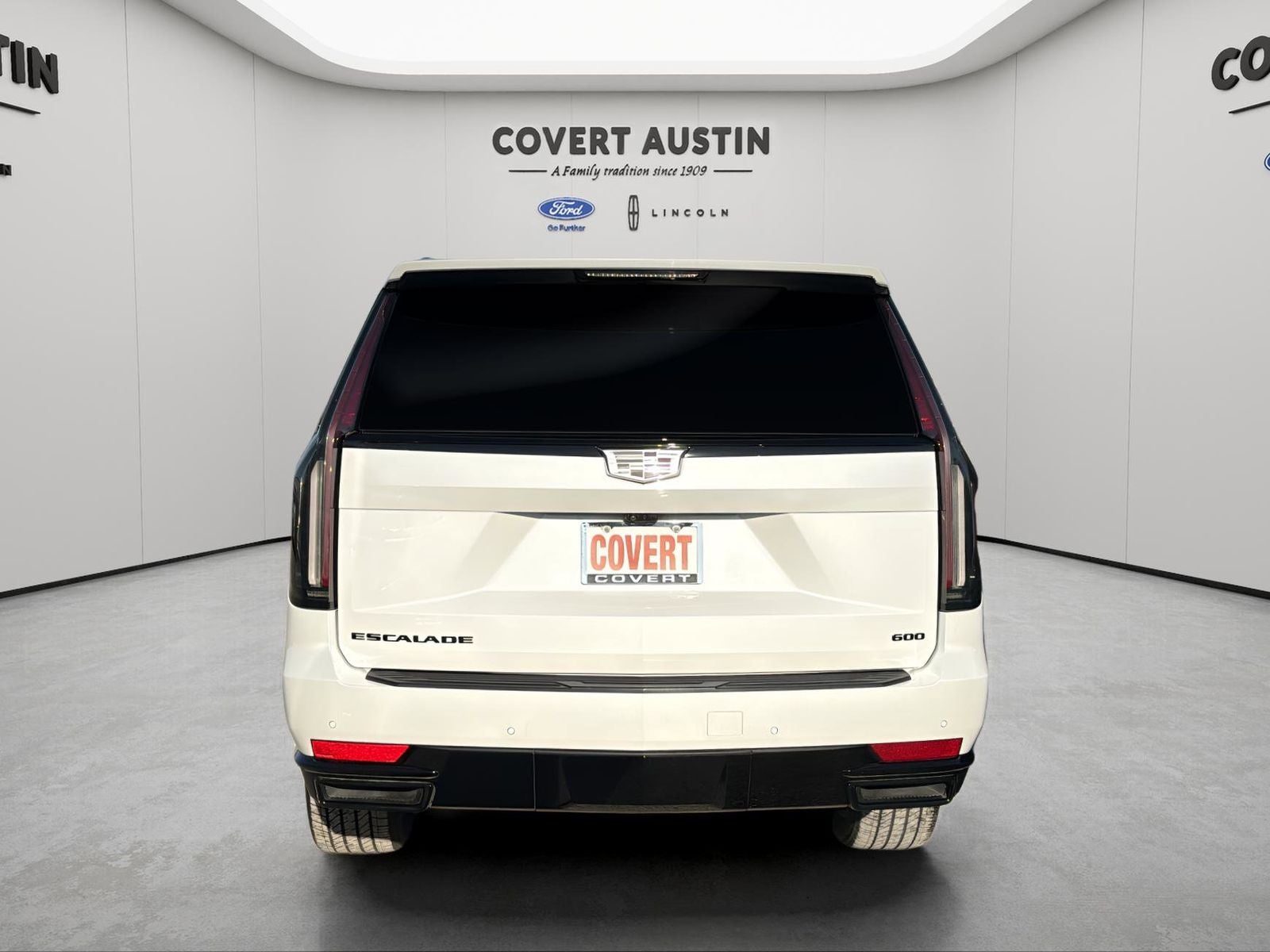 2024 Cadillac Escalade ESV Sport