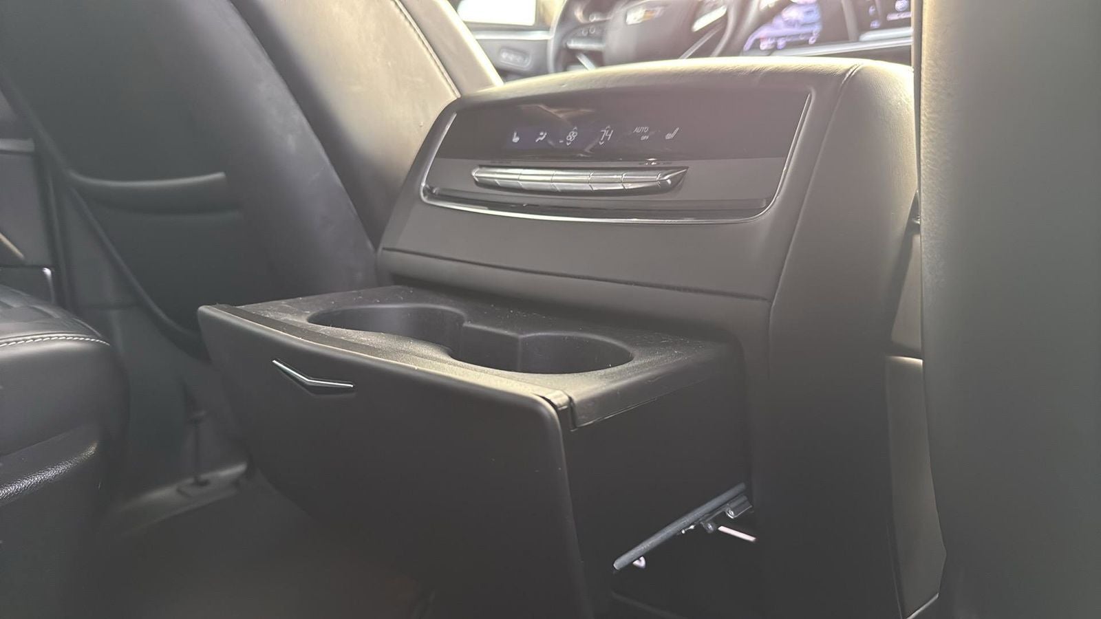 2024 Cadillac Escalade ESV Sport Platinum