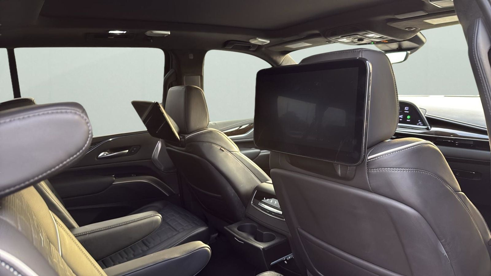 2024 Cadillac Escalade ESV Sport Platinum