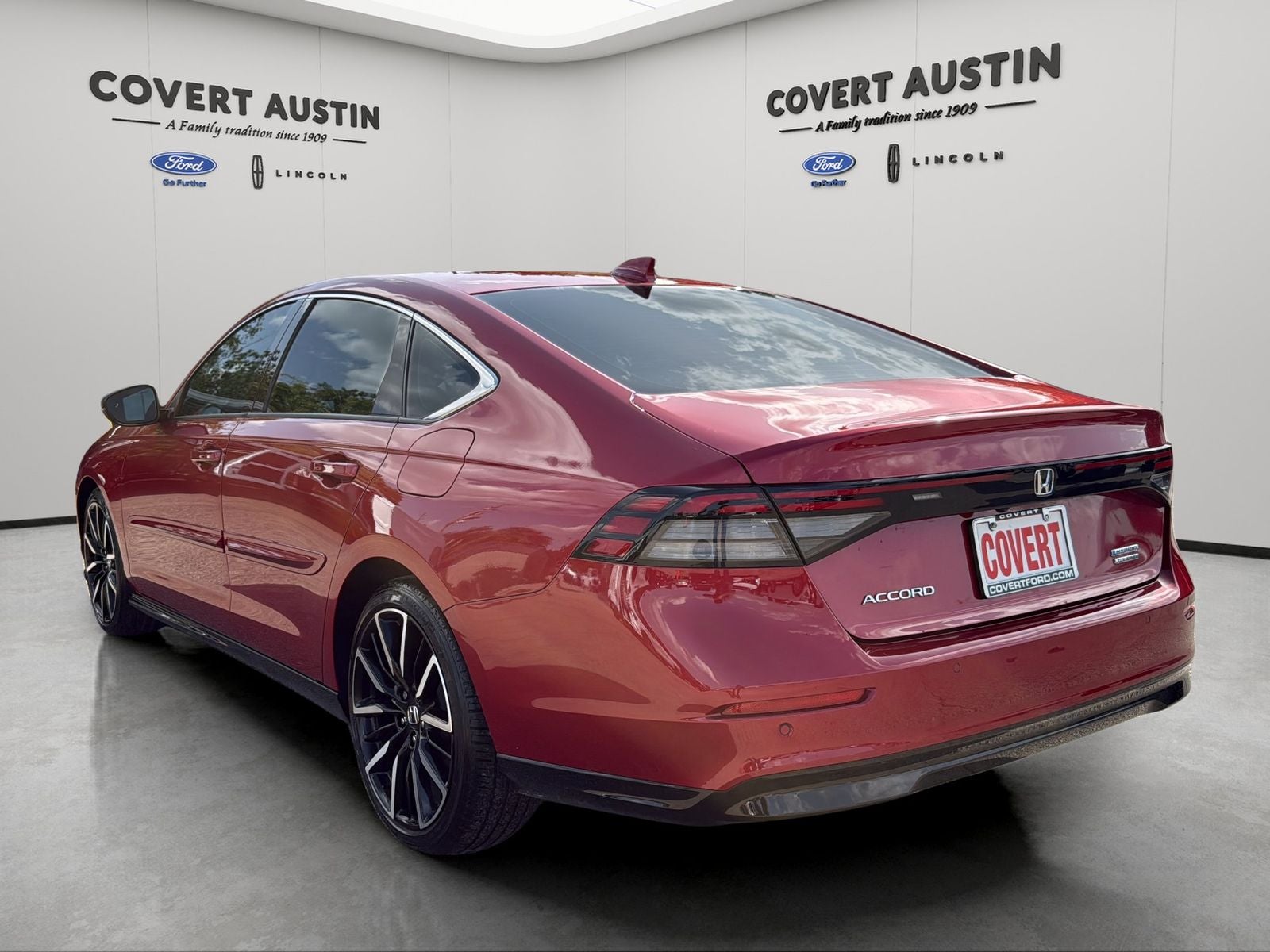2023 Honda Accord Hybrid Touring
