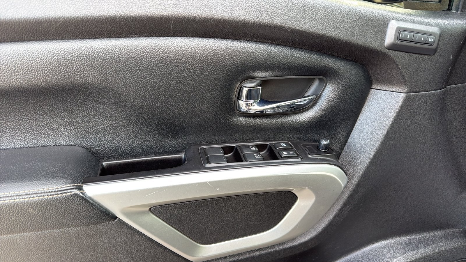 2018 Nissan Titan PRO-4X