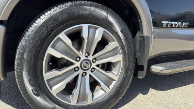 2017 Nissan Titan Platinum Reserve