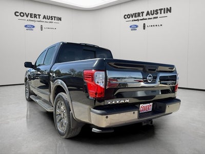 2017 Nissan Titan Platinum Reserve