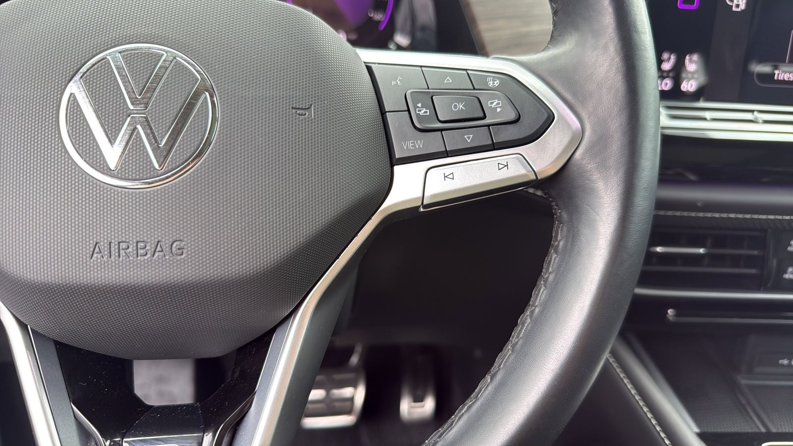 2024 Volkswagen Atlas 2.0T SEL Premium R-Line