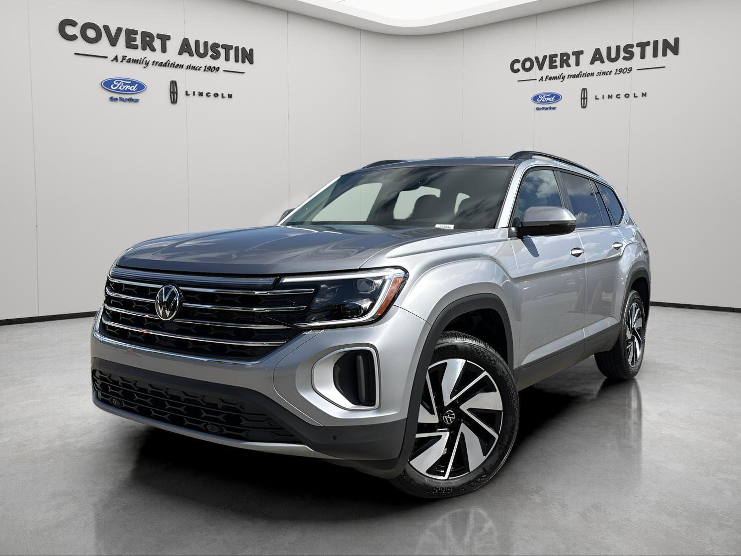 2025 Volkswagen Atlas 2.0T SE w/Technology