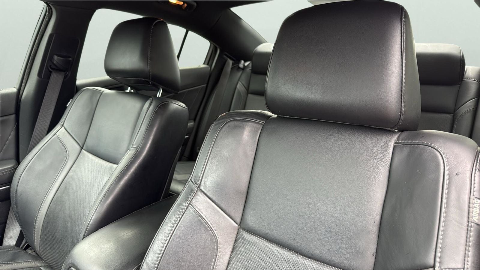 2015 Dodge Charger SXT