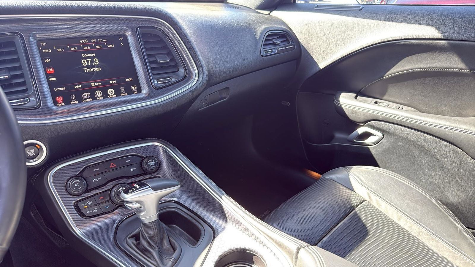 2016 Dodge Challenger SXT