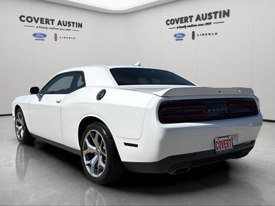 2016 Dodge Challenger SXT