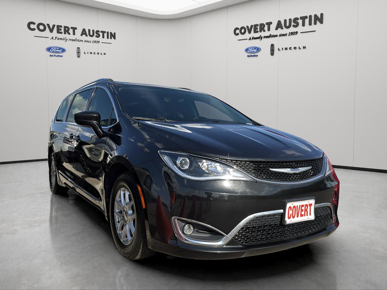 2020 Chrysler Pacifica Touring L
