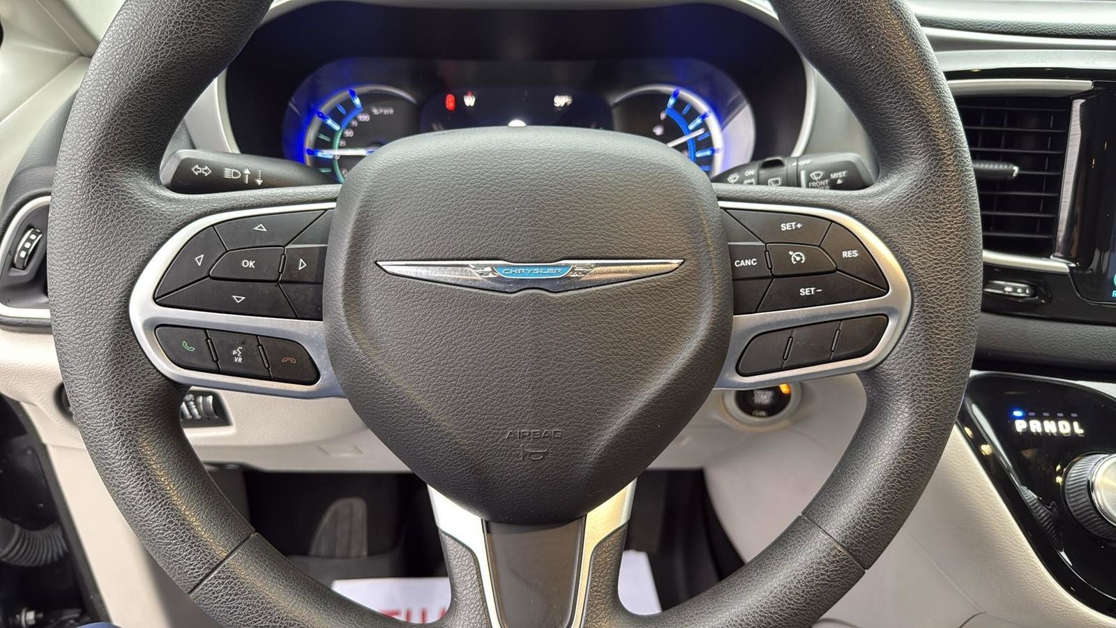 2018 Chrysler Pacifica Hybrid Touring Plus