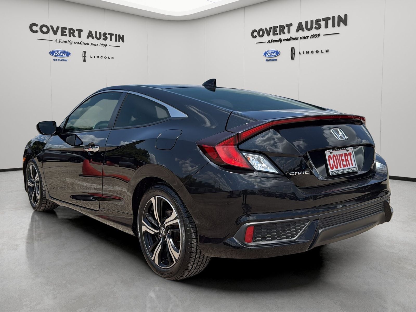 2017 Honda Civic Touring
