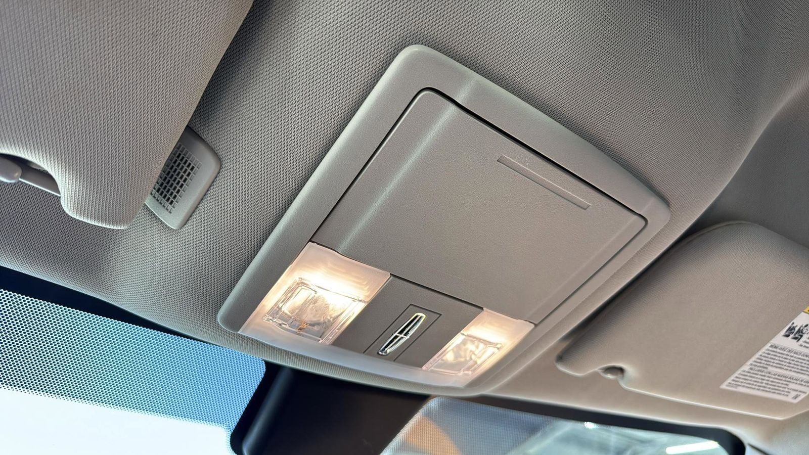 2015 Lincoln MKX Base