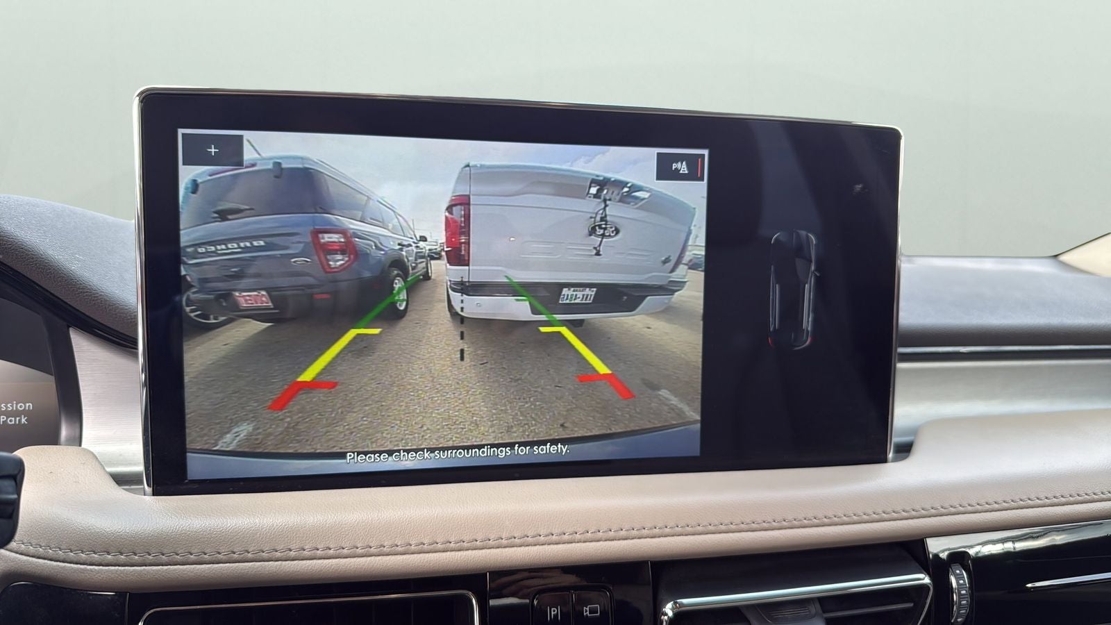 2022 Lincoln Nautilus Standard