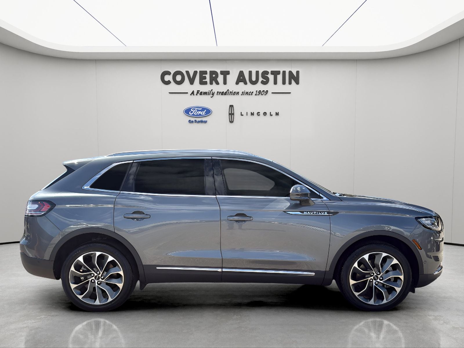 2023 Lincoln Nautilus Reserve