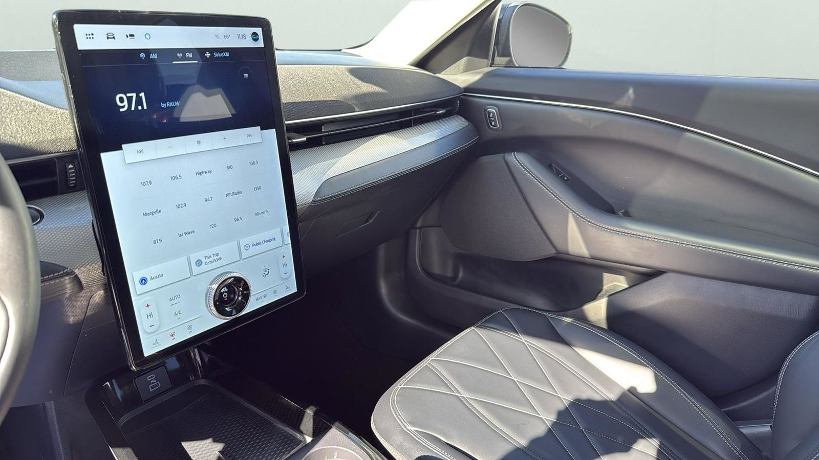 2023 Ford Mustang Mach-E California Route 1