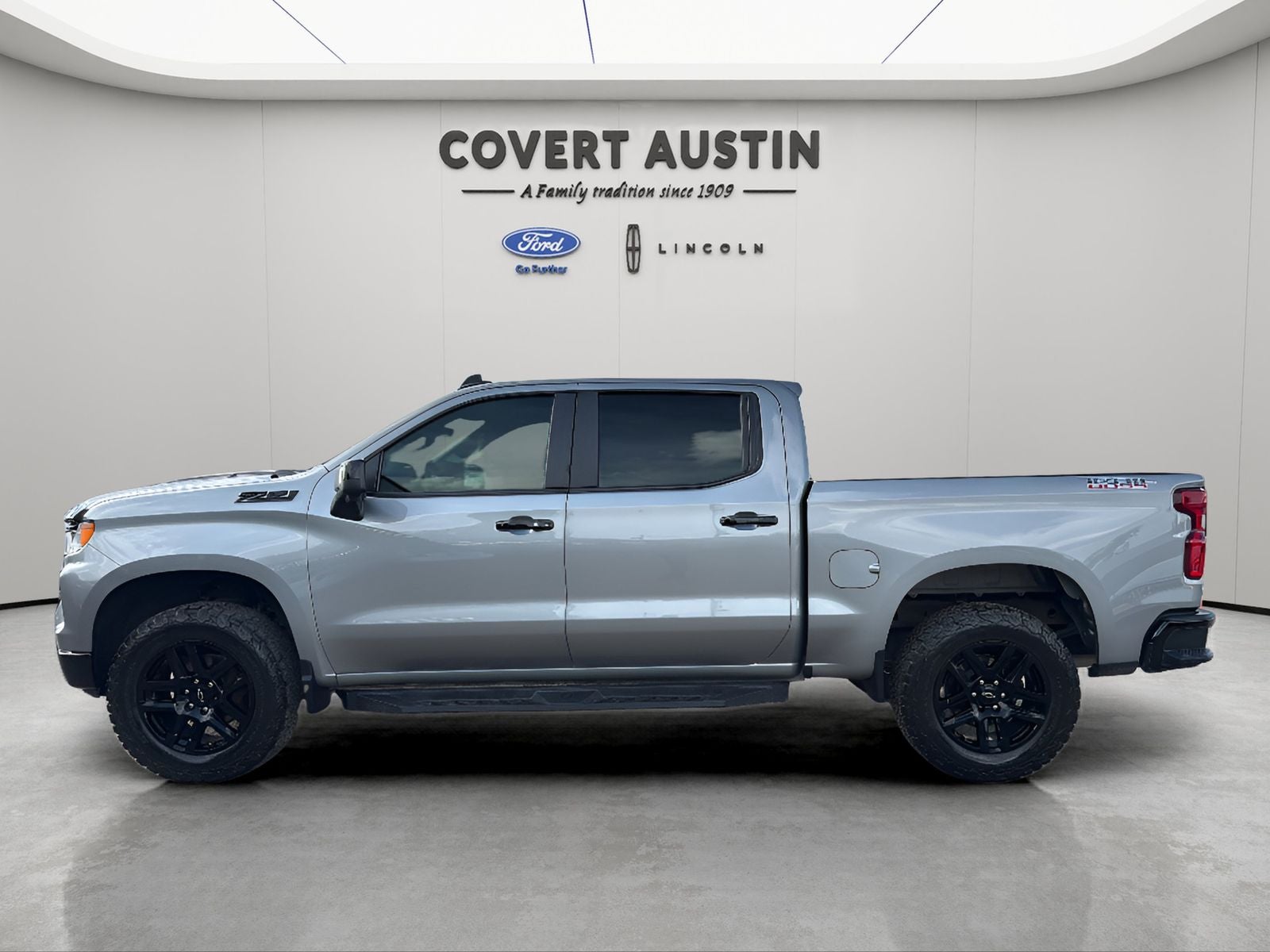 2024 Chevrolet Silverado 1500 LT Trail Boss