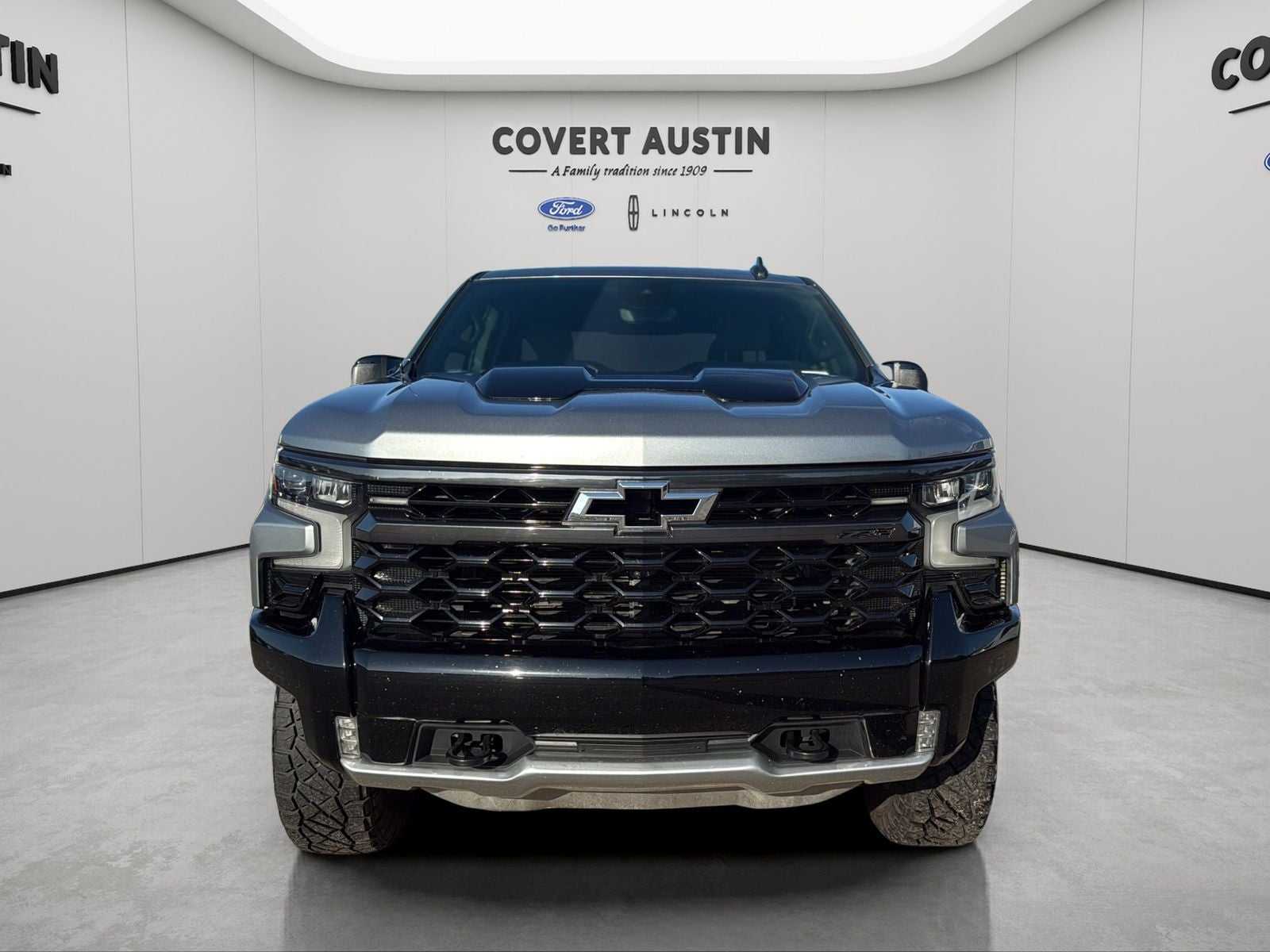 2024 Chevrolet Silverado 1500 ZR2