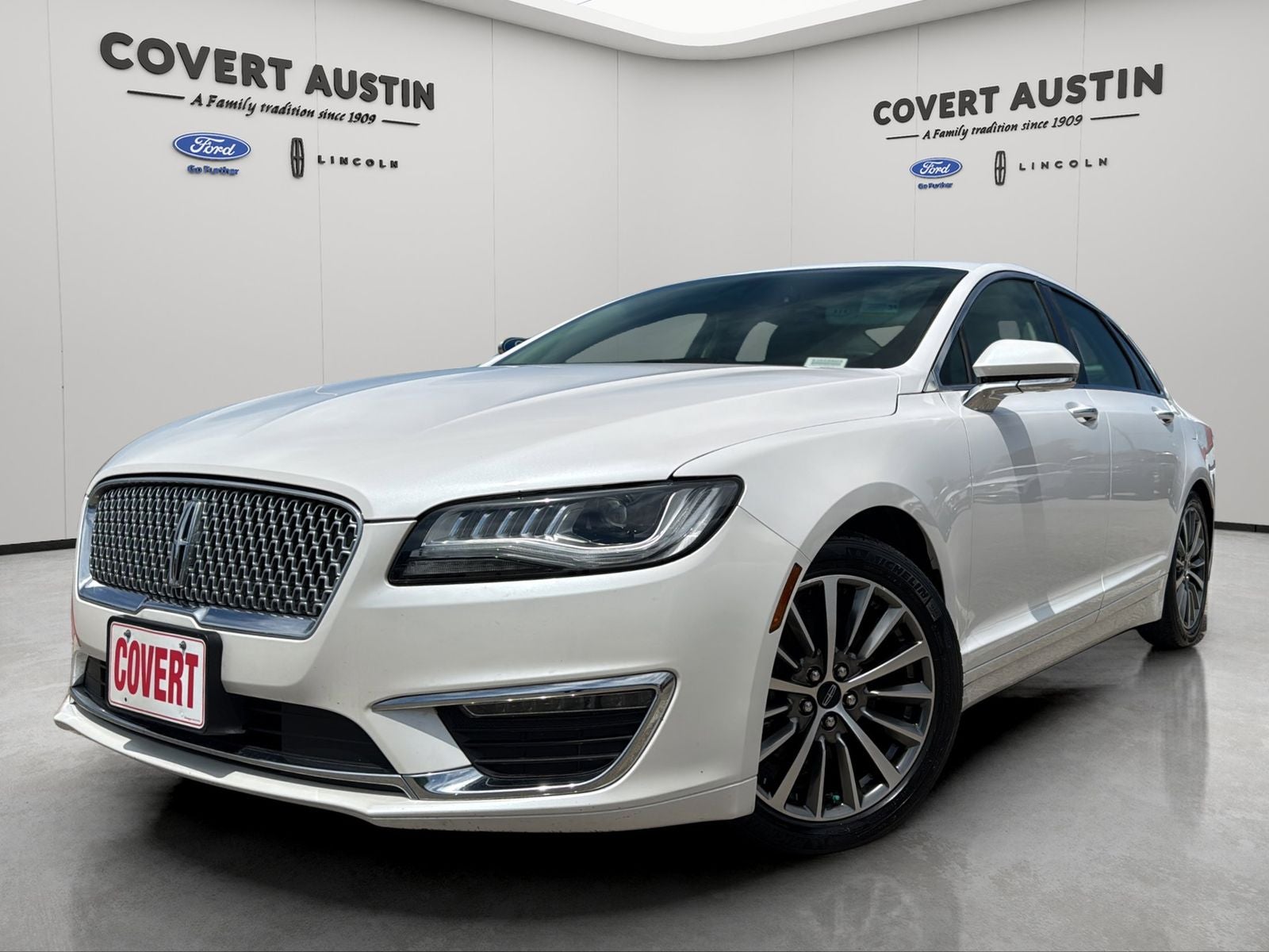 2019 Lincoln MKZ Standard