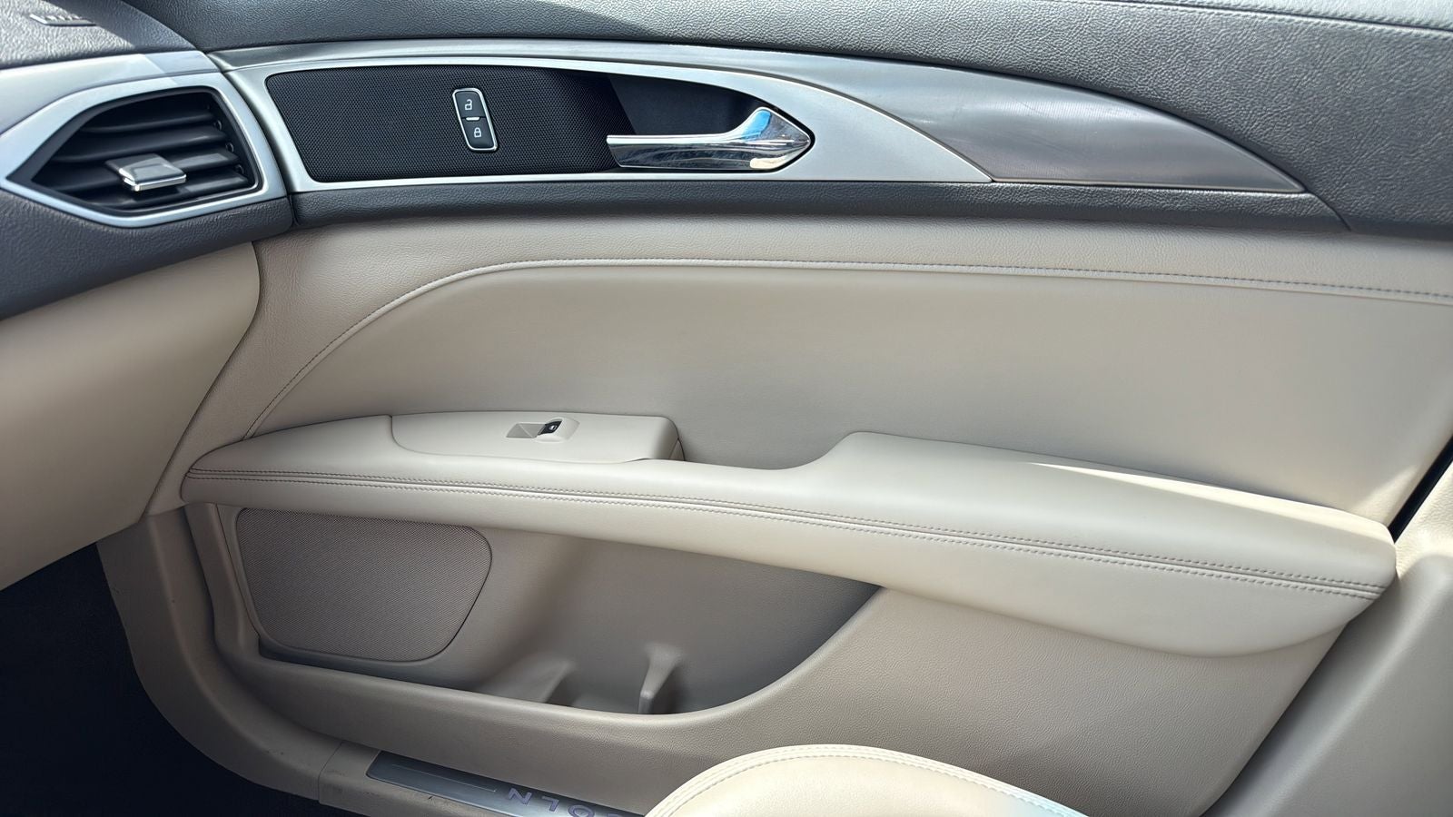 2019 Lincoln MKZ Standard