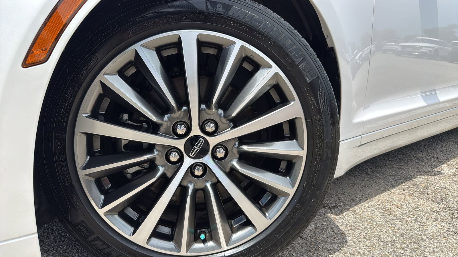 2019 Lincoln MKZ Standard