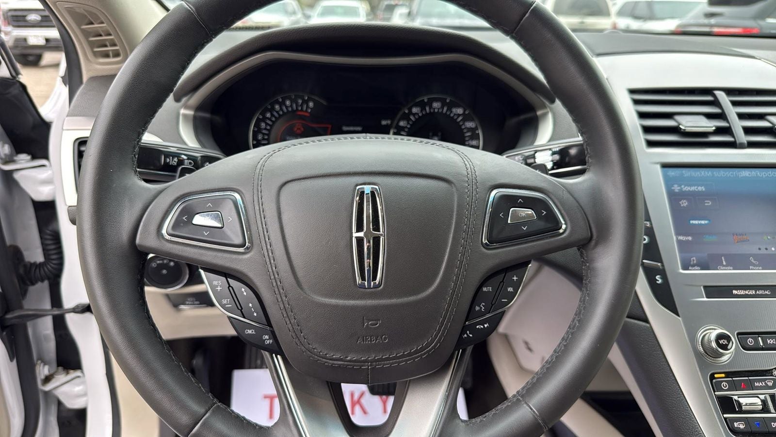 2020 Lincoln MKZ Standard