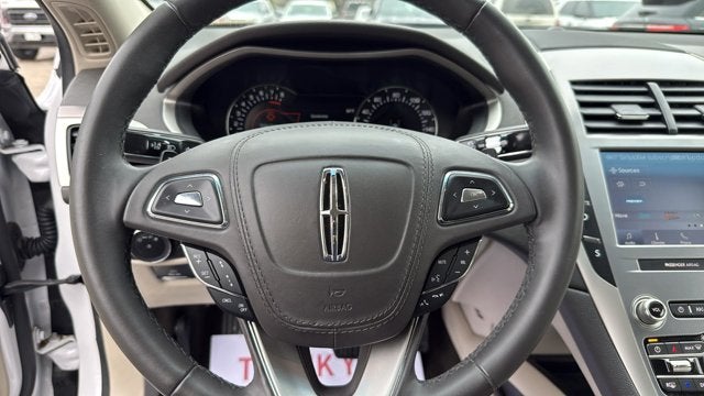 2020 Lincoln MKZ Standard