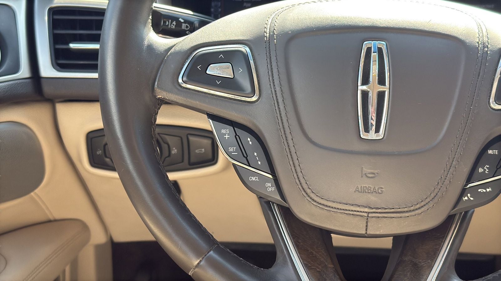 2017 Lincoln MKZ Hybrid Reserve
