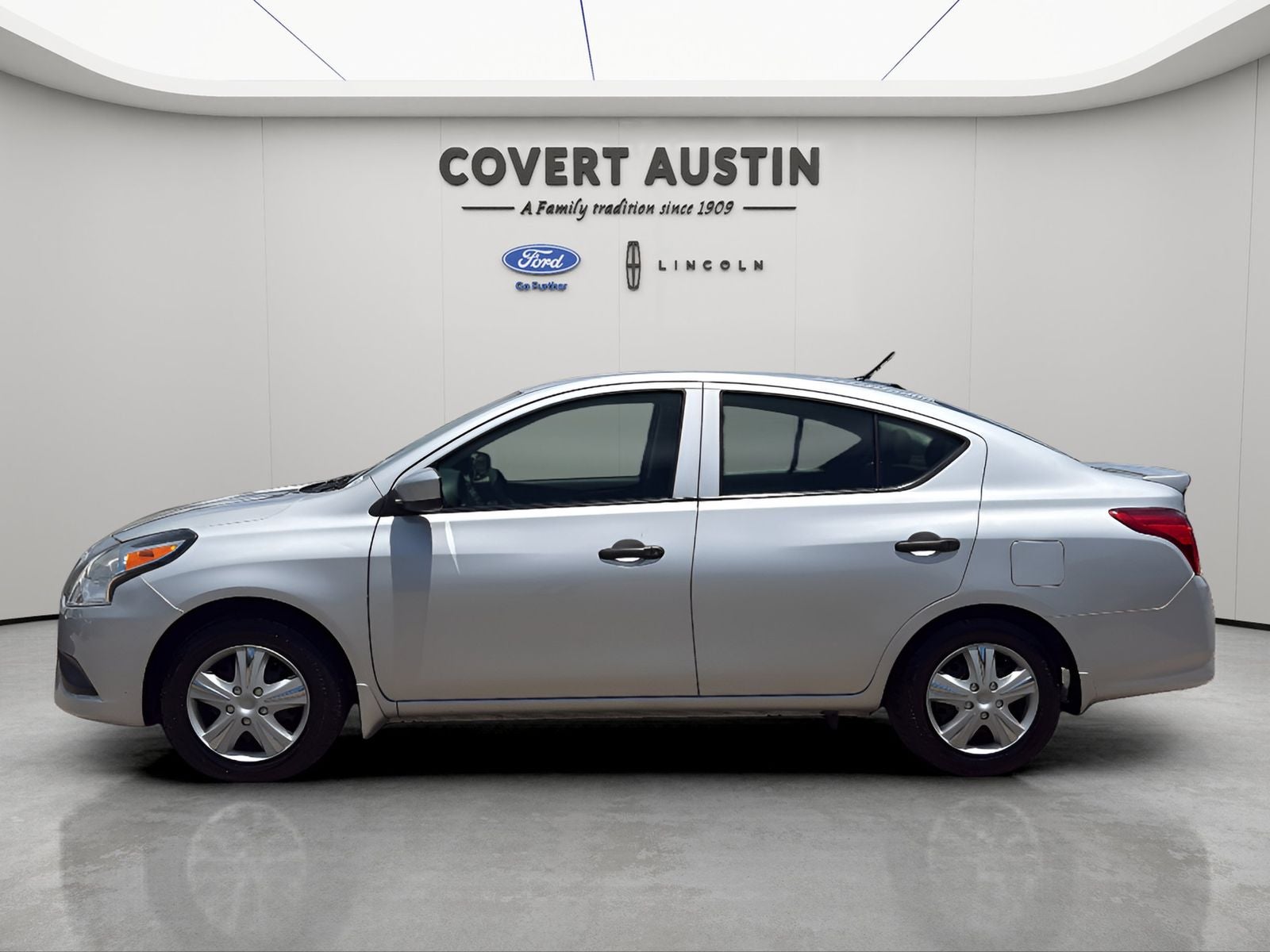 2018 Nissan Versa 1.6 S Plus