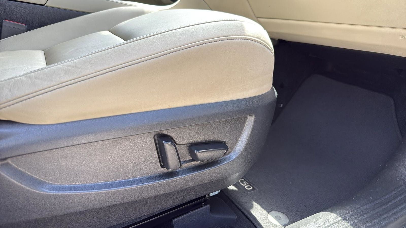 2019 INFINITI QX50 LUXE