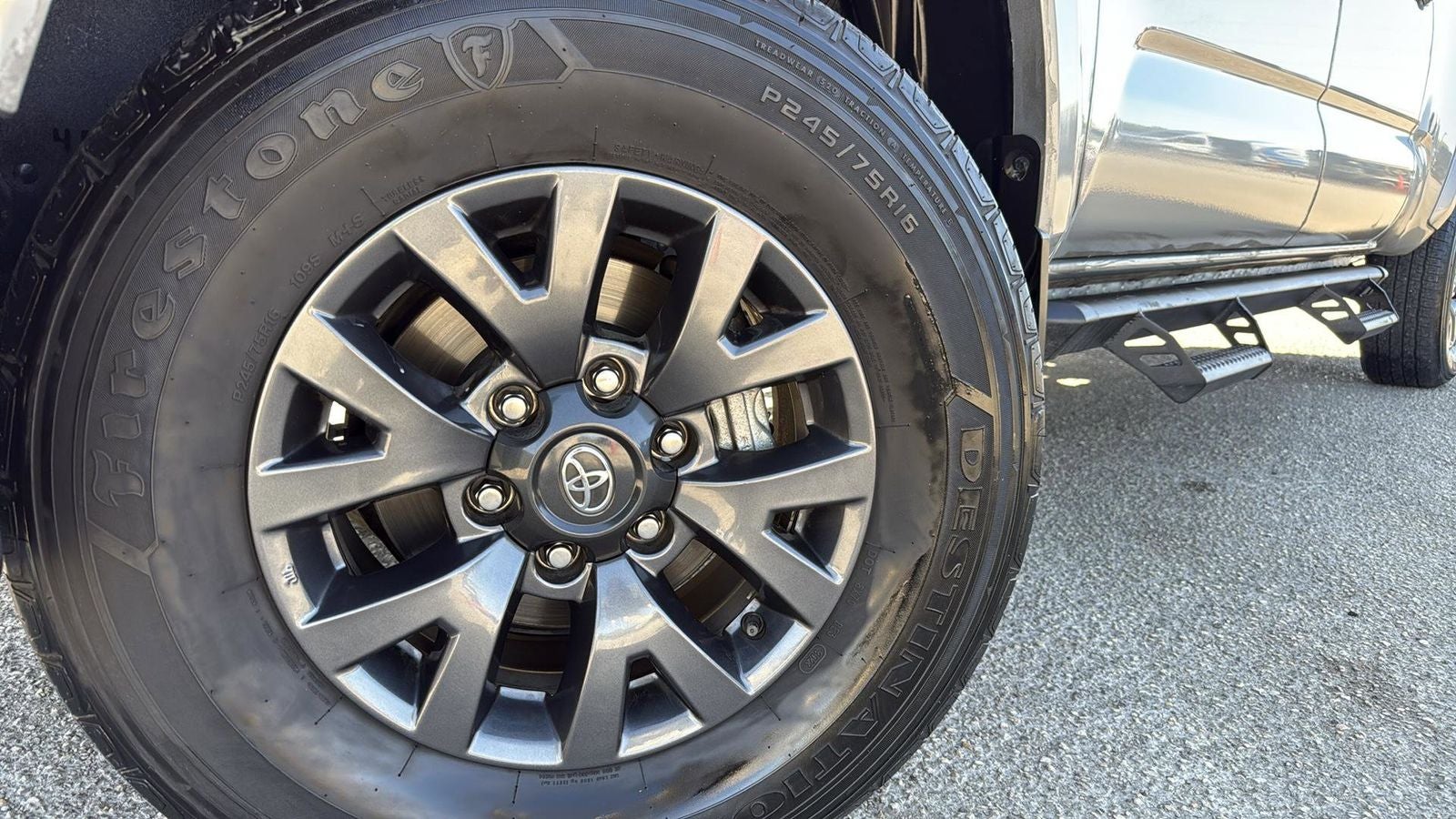 2023 Toyota Tacoma SR5 V6