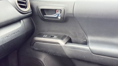 2022 Toyota Tacoma TRD Sport V6