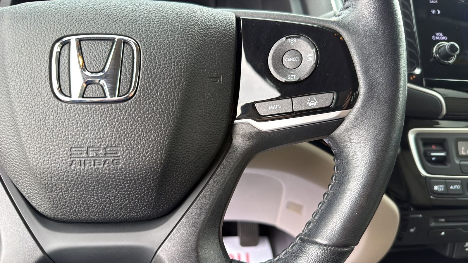 2021 Honda Pilot Touring 7 Passenger