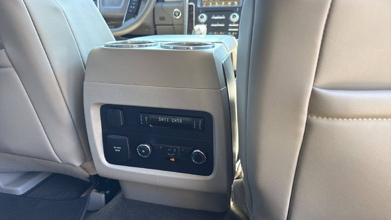 2016 Lincoln Navigator Select