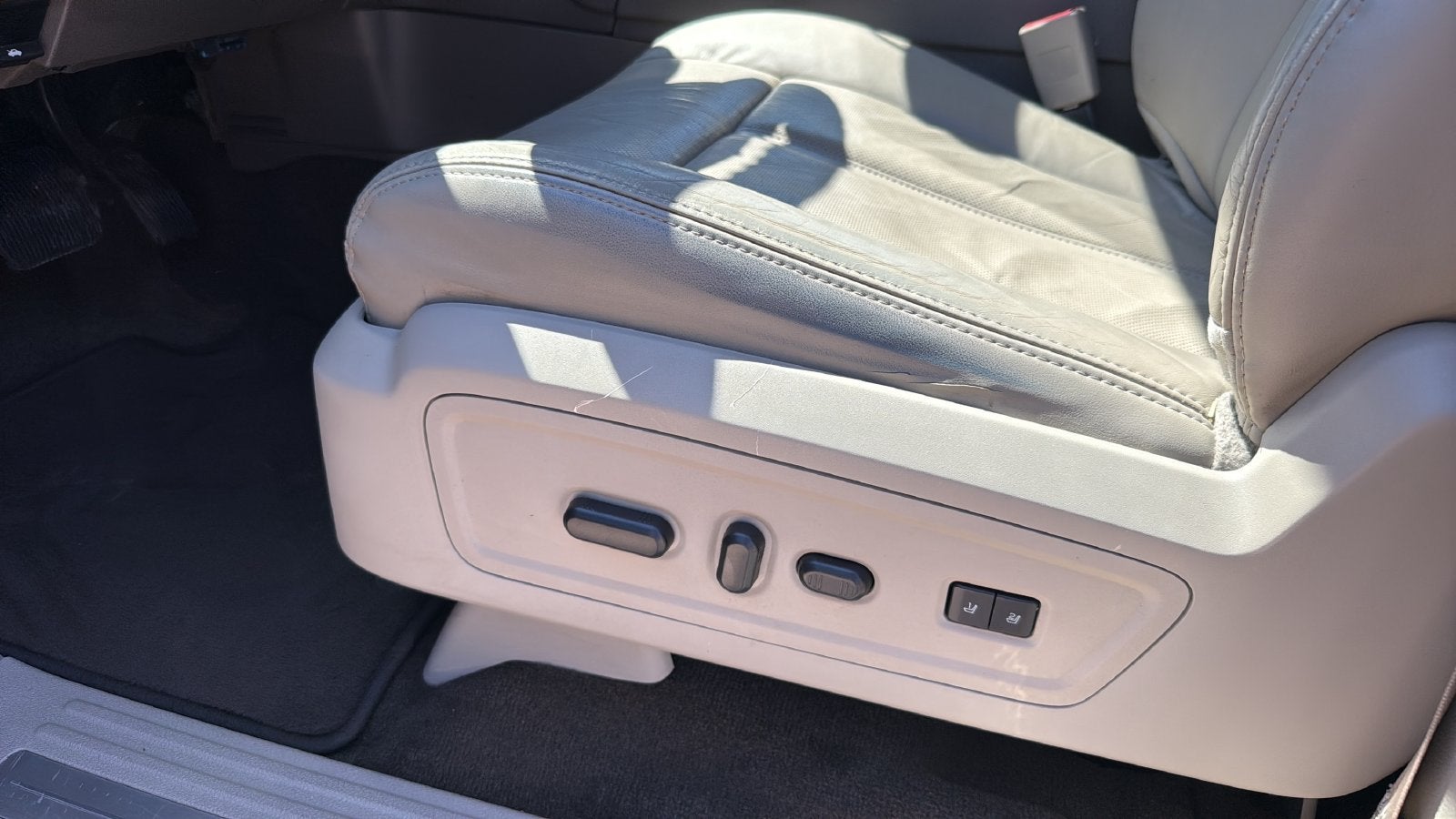 2016 Lincoln Navigator Select