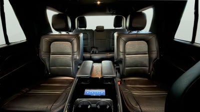 2022 Lincoln Navigator Black Label