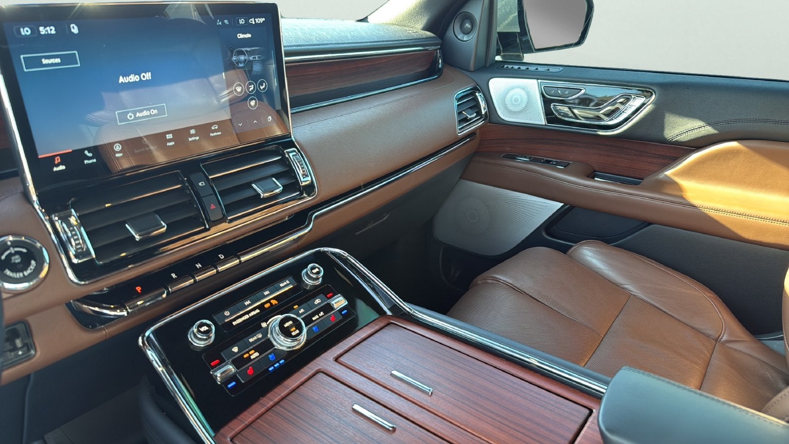 2023 Lincoln Navigator L Reserve