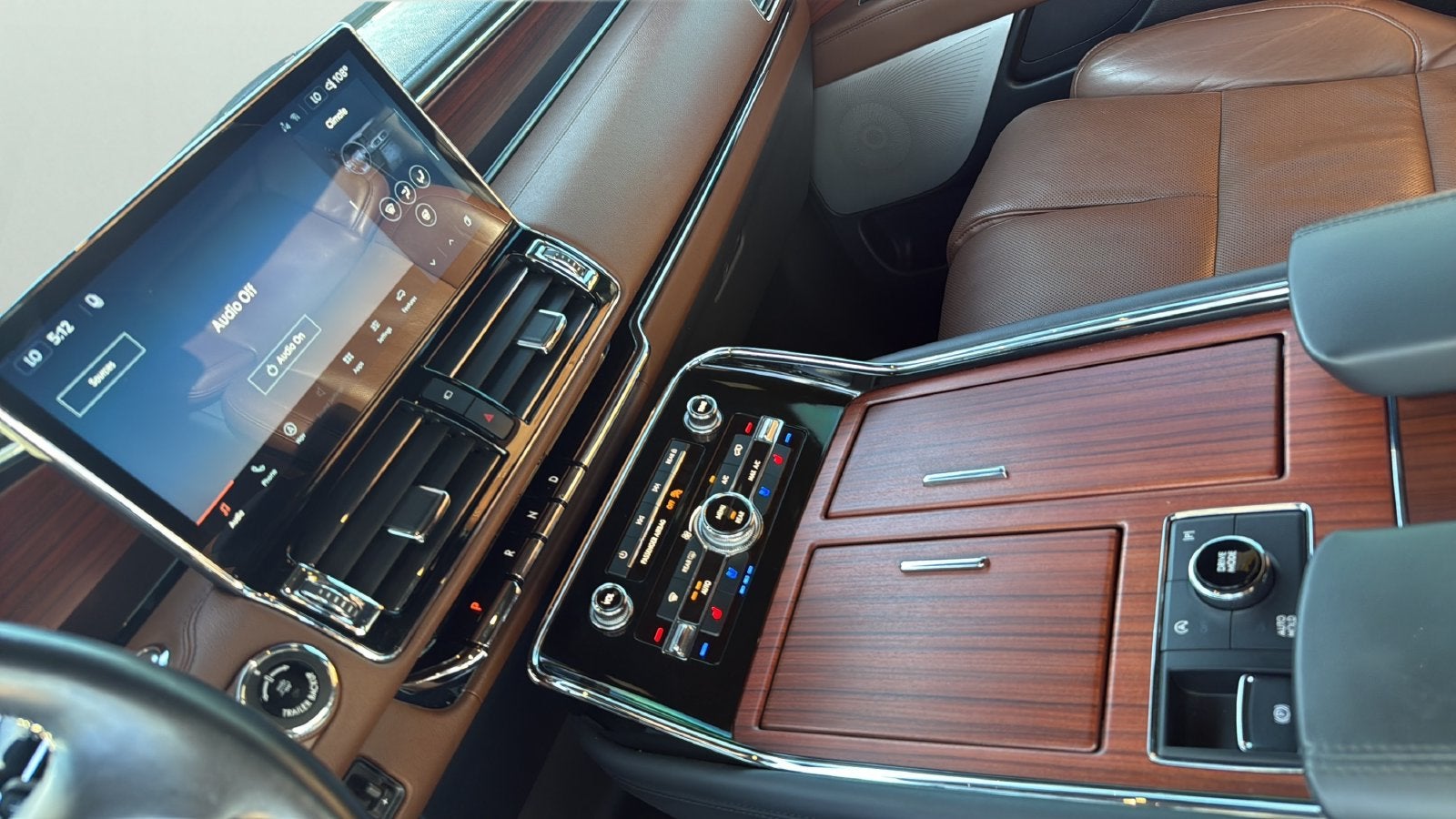 2023 Lincoln Navigator L Reserve